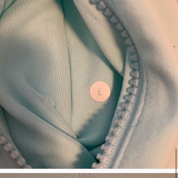 Lululemon sweater - Picture 2 of 5